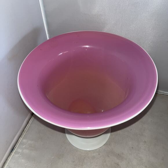 Steuben Pink Rosaline Alabaster Centerpiece Footed Flared Vase 8.25” - Picture 2 of 6